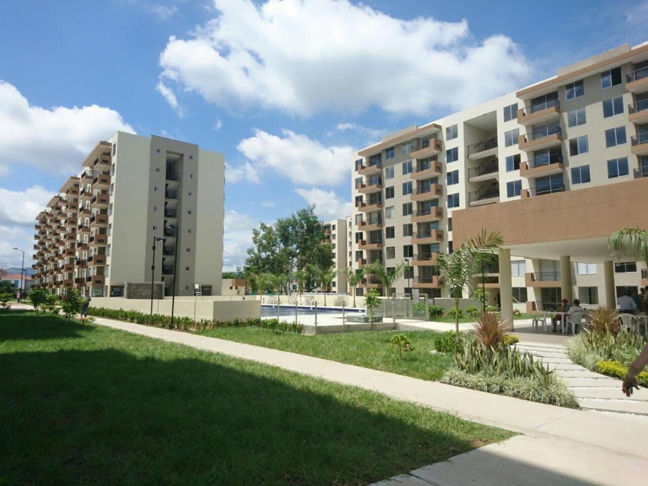 Penalisakaposalsar Daire Girardot Dış mekan fotoğraf