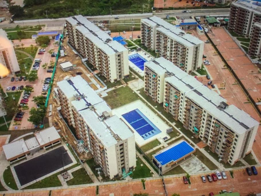 Penalisakaposalsar Daire Girardot Dış mekan fotoğraf